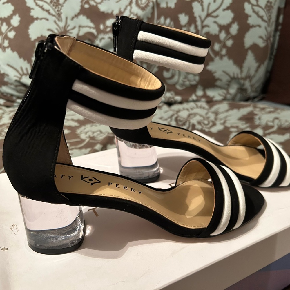 Katy Perry black and white lucite heels reminiscent of 1959 Swim Barbie. New!